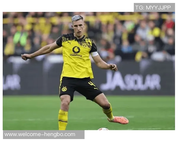 利物浦有意引进多特蒙德中卫施洛特贝克并已展开接触